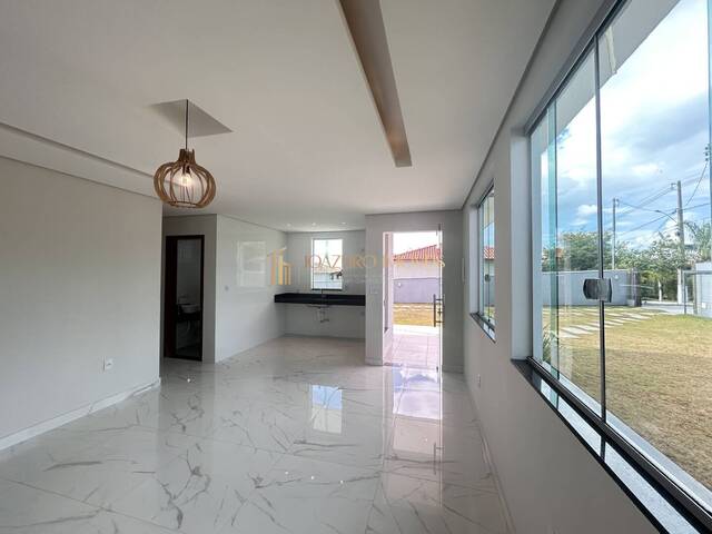 #6 - Casa em condomínio para Venda em Jaboticatubas - MG