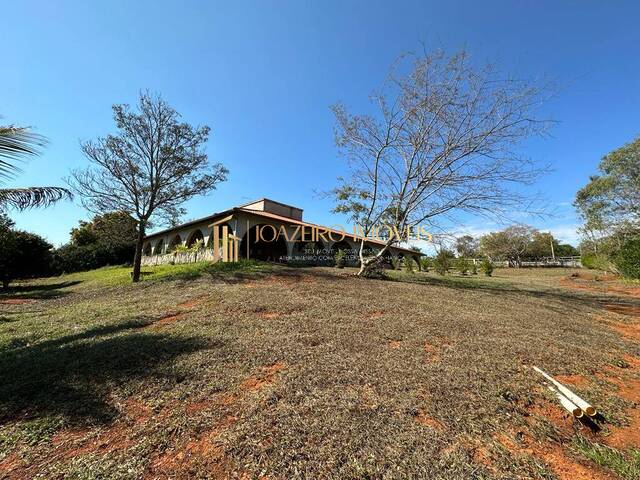 #45 - Casa em condomínio para Venda em Lagoa Santa - MG