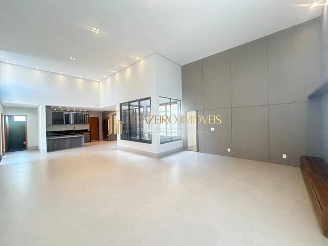 #102 - Casa em condomínio para Venda em Lagoa Santa - MG