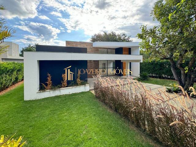 #123 - Casa em condomínio para Venda em Lagoa Santa - MG