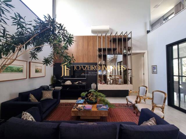 #130 - Casa em condomínio para Venda em Lagoa Santa - MG